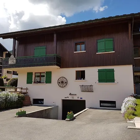 Le Feufy Apartment